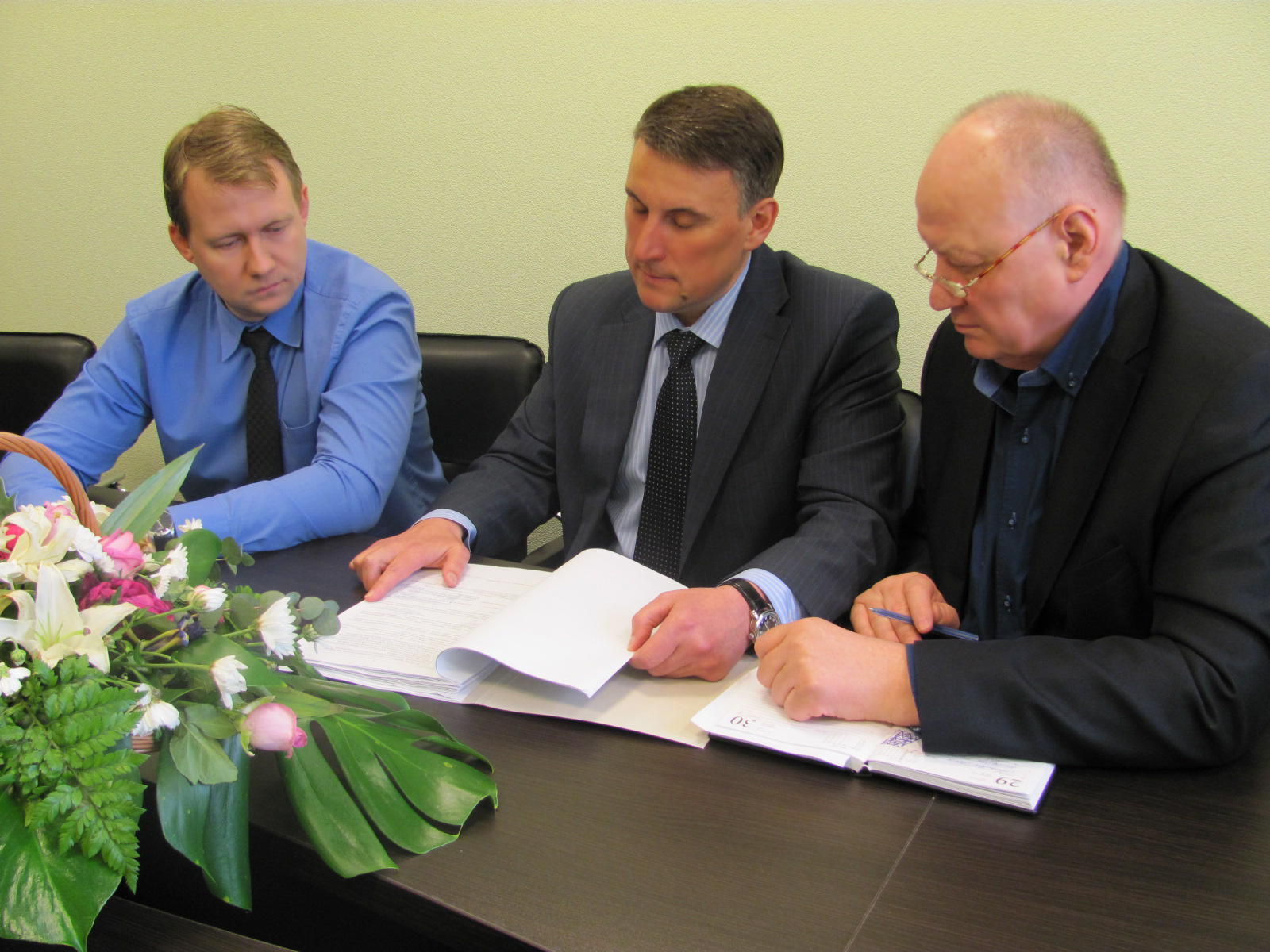 В следственном управлении создана рабочая группа по борьбе с фактами не выплаты заработной платы. 